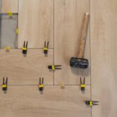 flat-lay-tiling-floor-concept